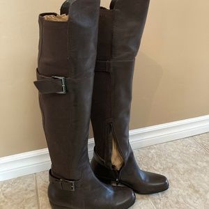 Bandolino dark brown leather boots